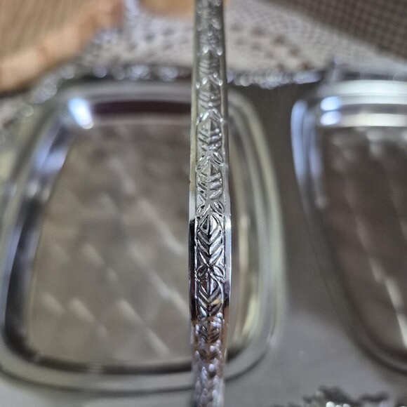 Vintage Silver Toned Serving Tray with Folding Handles Made in Hong Kong - Picture 3 of 8